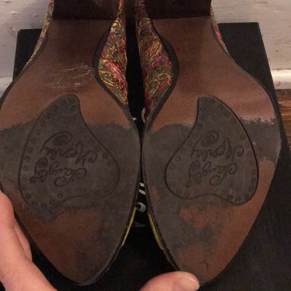 Naughty Monkey size 6 1/2 multi colored pumps - Picture 5 of 8